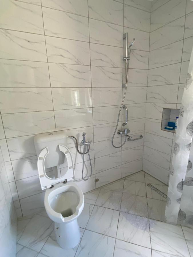 Casa Illyria Apartment Gusinje Bagian luar foto